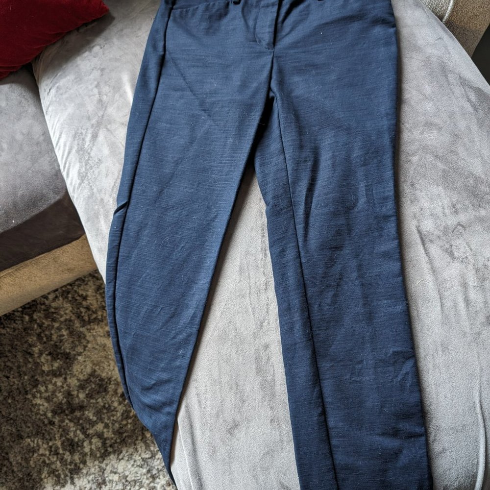 Ann Taylor Factory Signature Suit Pants - Size 00P